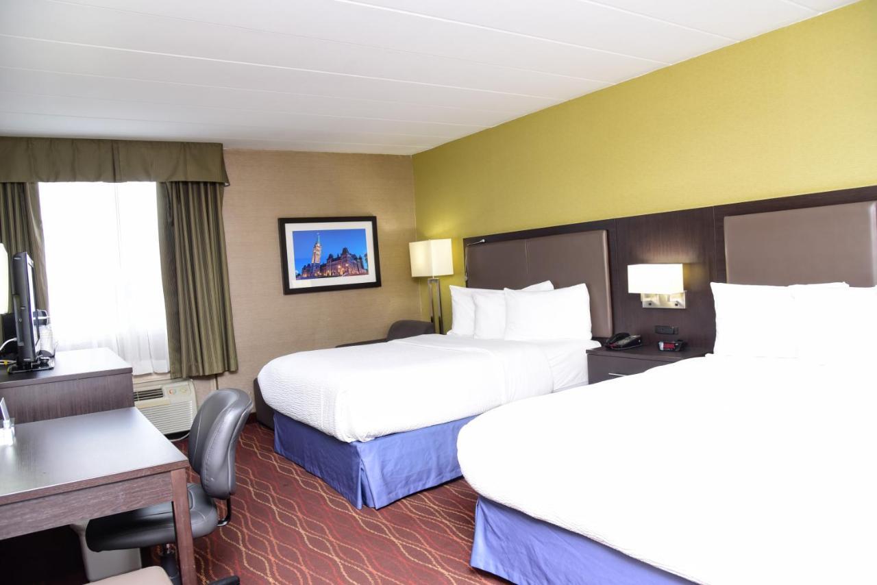 Days Inn By Wyndham Ottawa Exterior photo